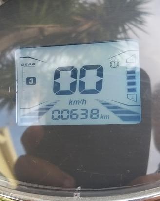 Bici Elettrica " Z-Tech  con pedalata assistita