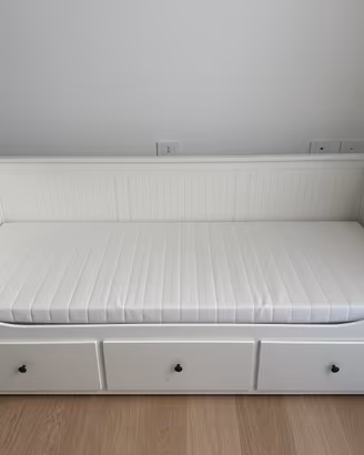 Struttura letto divano IKEA