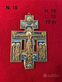 Croce russa a tre ante in bronzo fuso, 16x10 cm