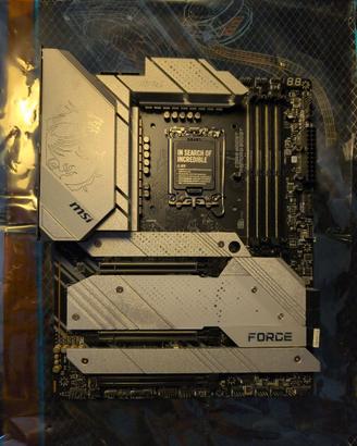 MSI MPG Z690 FORCE WIFI