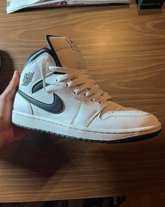 Air Jordan 1