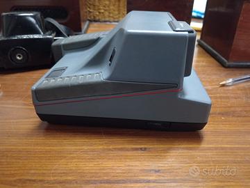 macchina fotografica polaroid