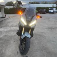 Honda xadv