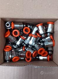 N.100 raccordi pneumatici dritti da 1/8" tubo D.8 