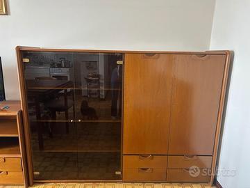 Immobile soggiorno tv e due comodini