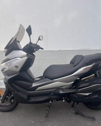 VOGE 400 SRMAX PARI AL NUOVO 3 anni di garanzia
