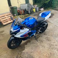 Suzuki GSXR 1000 k8