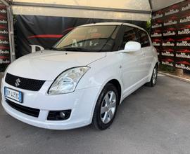 Suzuki Swift 1.3 GPL 5p.
