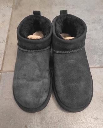 UGG W Classic ultra mini 