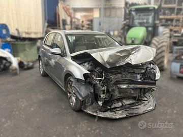 VOLKSWAGEN GOLF V11 1.4B-M - ANNO 2016 - PER RICAM