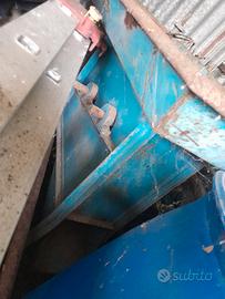 sgranatrice  manuale per  granoturco 