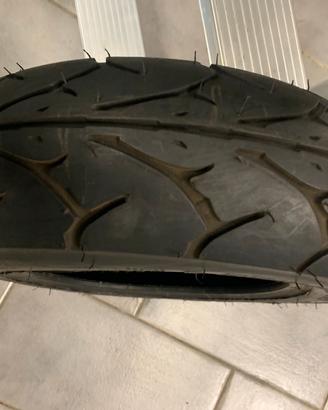 Copertone Dunlop 120 90 10 NUOVO.......omaggio