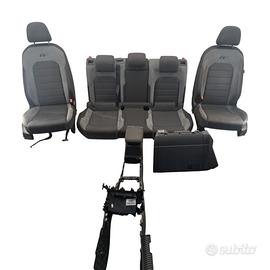 Tappezzeria completa Volkswagen Golf 7 R line 2019