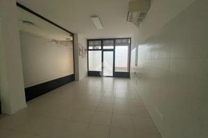 NEGOZIO A ROMANO D'EZZELINO