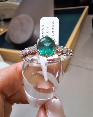 Anello Oro e Smeraldo Chimento 