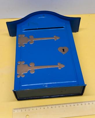 Cassetta per le lettere originale, in lamiera, col