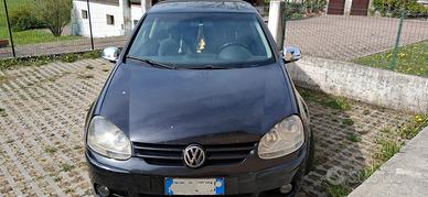 Volkswagen Golf 5a serie 2.0 TDI 3 porte sport