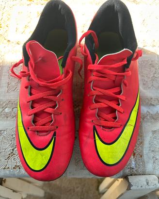 Scarpe calcio o calcetto n.43