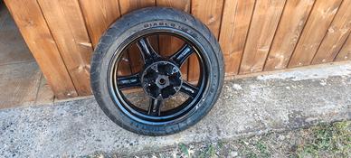 gomma nuova Pirelli Diablo 