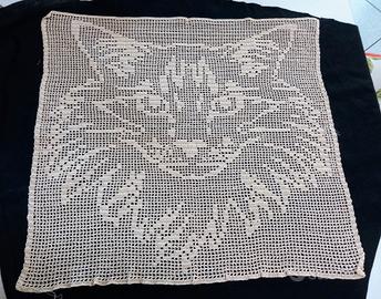 CENTROTAVOLA O QUADRO ALL'UNCINETTO GATTO 