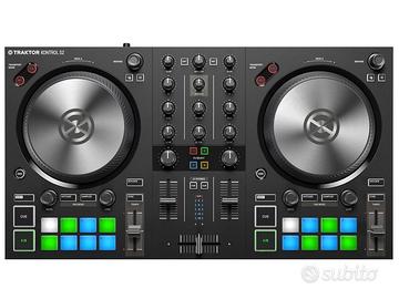 NATIVE INSTRUMENTS Traktor Kontrol S2 Mk3