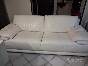 2 divani in pelle