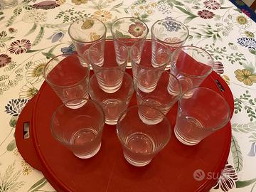 Servizio da 12 bicchieri da amaro