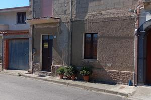 Casa indipendente 138 mq più garage e cortile