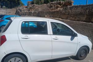 auto Suzuki celerio cambio automatico 5 porte