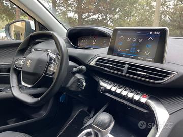 Peugeot 3008 BlueHDi 130 S&S Allure