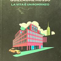 Libro noir La vita e’ un romanzo di Musso