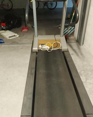 tapis roulant tecnogym