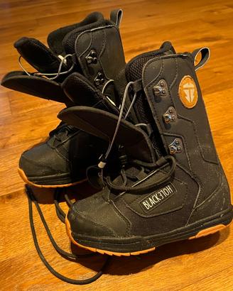 Scarponi Snowboard Blackhole (taglia 35)