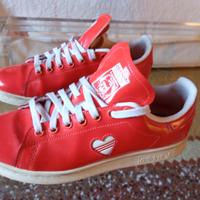 Sneakers  Adidas Stan Smith rosse vernice ne.39