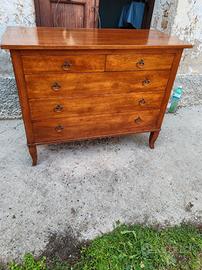 cassettiera in stile 