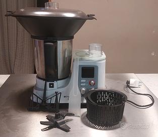 Robot da cucina con cottura