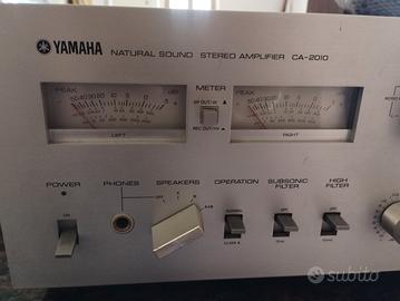 Yamaha CA-2010 amplificatore 