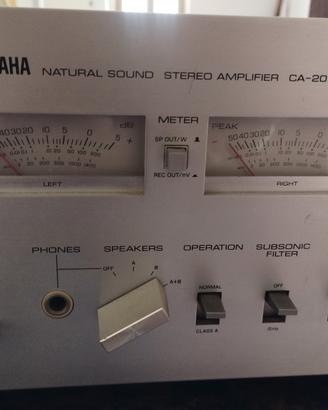 Yamaha CA-2010 amplificatore 