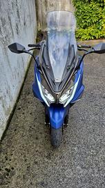 Scooter Kymco 550