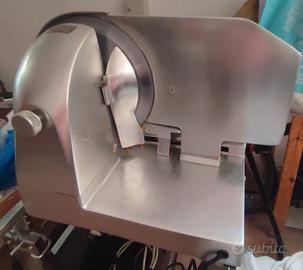 affettatrice professionale  lama 32