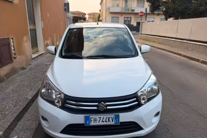Suzuki celerio automatica km 30314  anno 2017