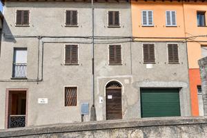 CASA SEMINDIPENDENTE A CREMIA