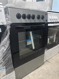 Cucina nuova con difetto estetico