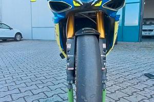 Yamaha R1 2008 PISTA