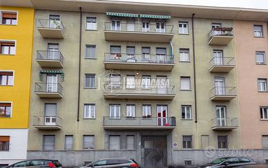 VIA CARLO CAPELLI TUTTO RISTRUTTURATO!