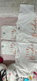 T-shirt addio al nubilato più coroncine