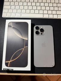 iPhone 16 Pro Max 256GB Titanio - Con scatola