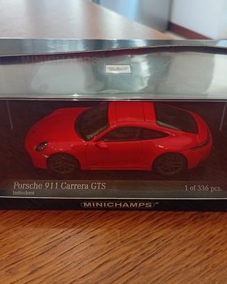 Porsche 911 Carrera GTS. 2025. Minichamps.