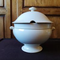 Zuppiera S.C. Richard in Porcellana 