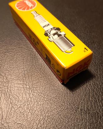NGK 4983 - Candela D'Accensione DCPR7E-N-10